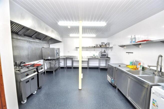 Kitchen (3)