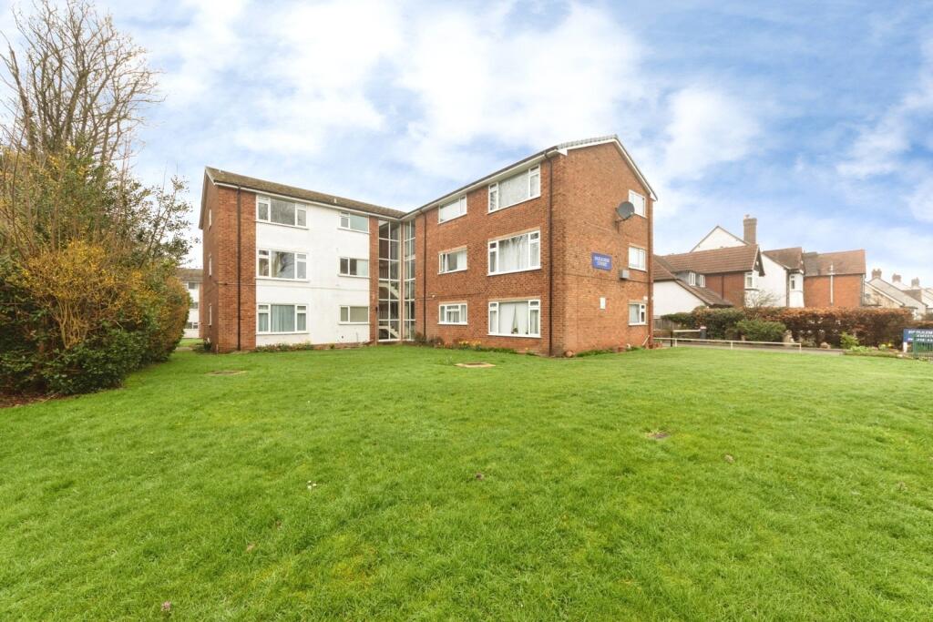 Main image of property: Paradise Lane, Birmingham, West Midlands, B28