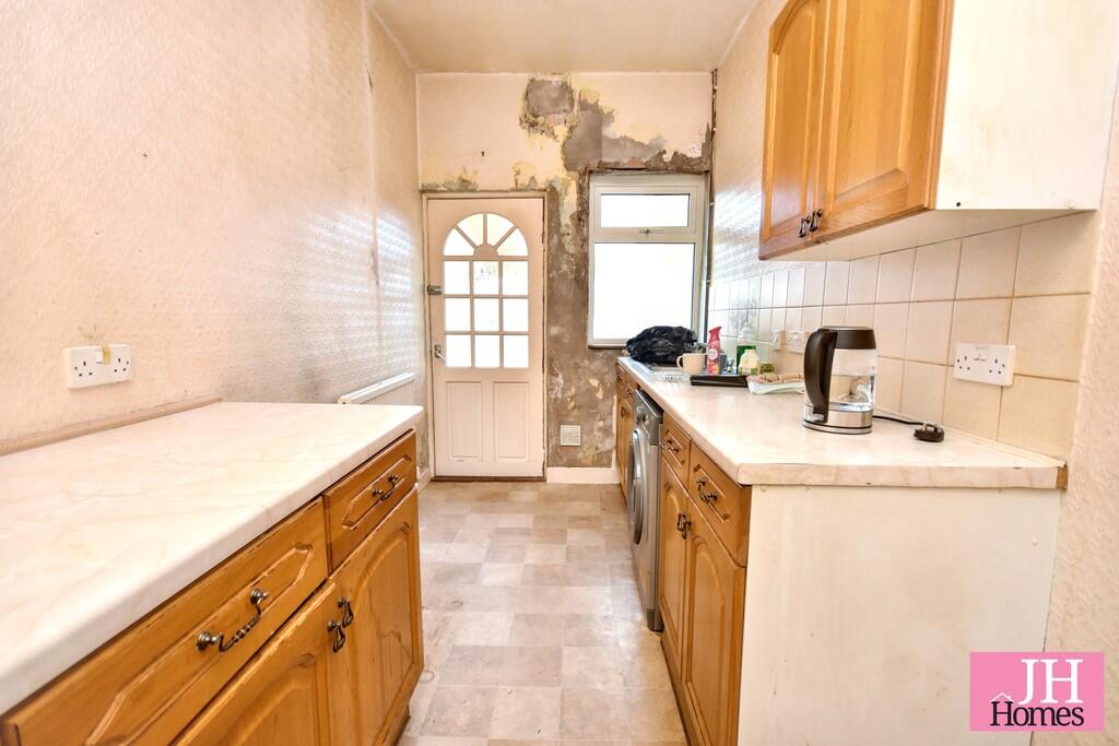 House in Barrow-in-Furness, Abbotsmead, Barrow - View 4