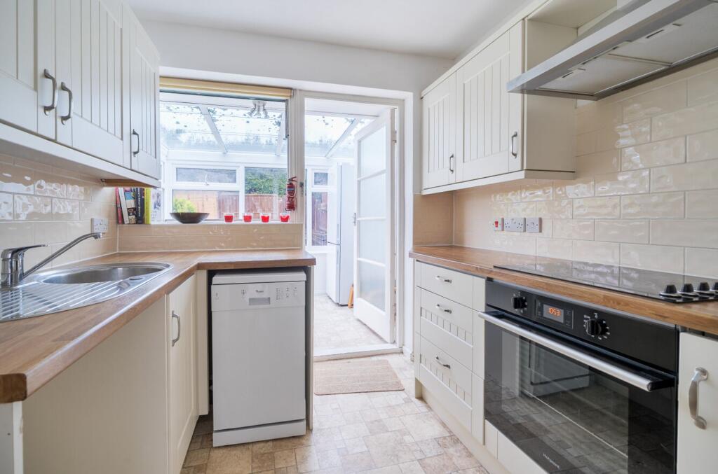 6, Solent Road, East Wittering, PO20 photo 2