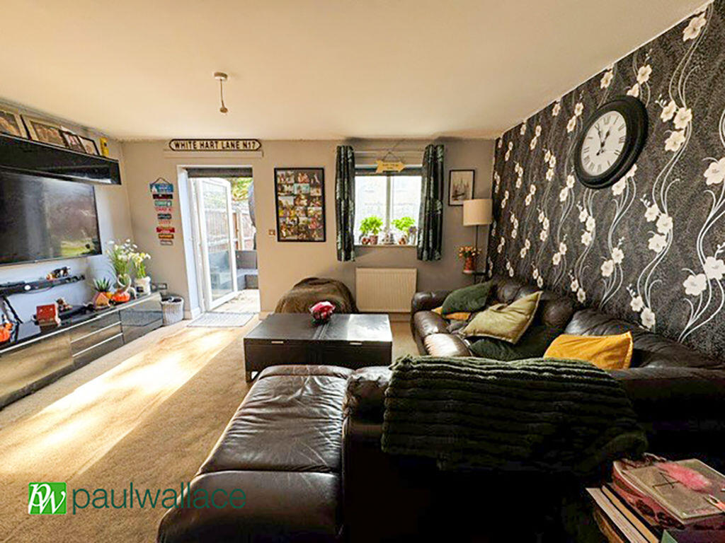 House in Enfield - View 2