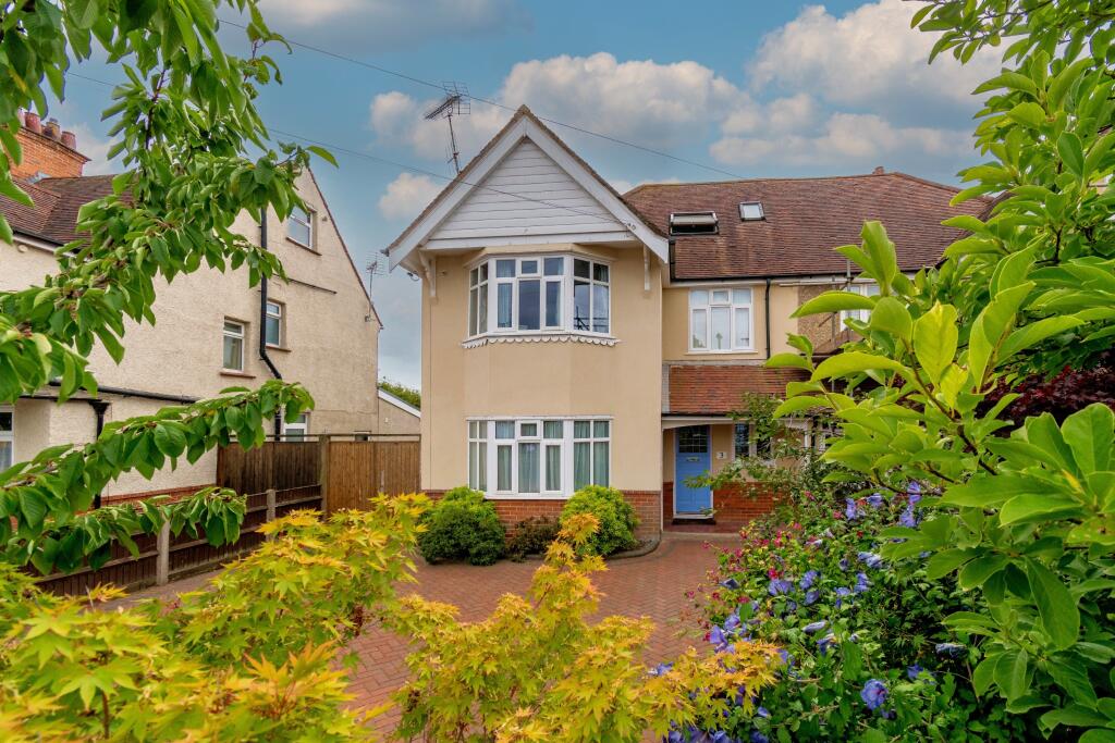 4-bed semi-detached on Upper Shirley, Southampton, £625,000