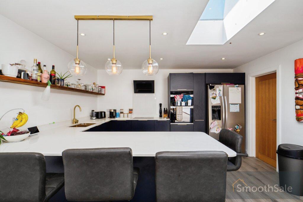 House in Thanet, Upton, Broadstairs and St Peters - View 5