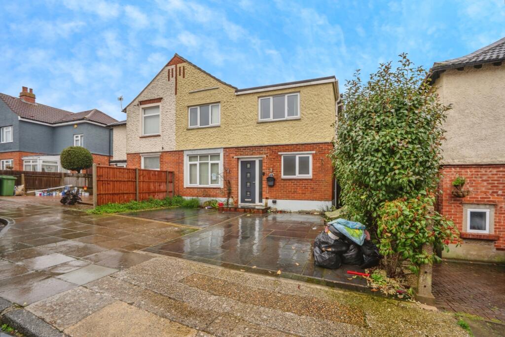 Main image of property: Sixth Avenue, Portsmouth, Hampshire, PO6