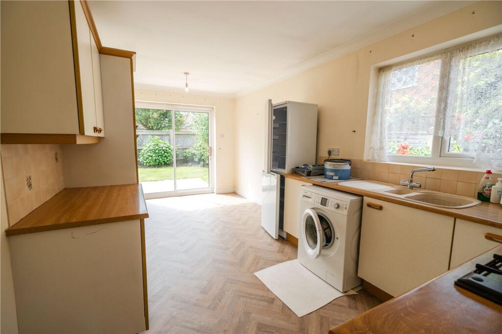 Albertine Court, Waltham, DN37 photo 2