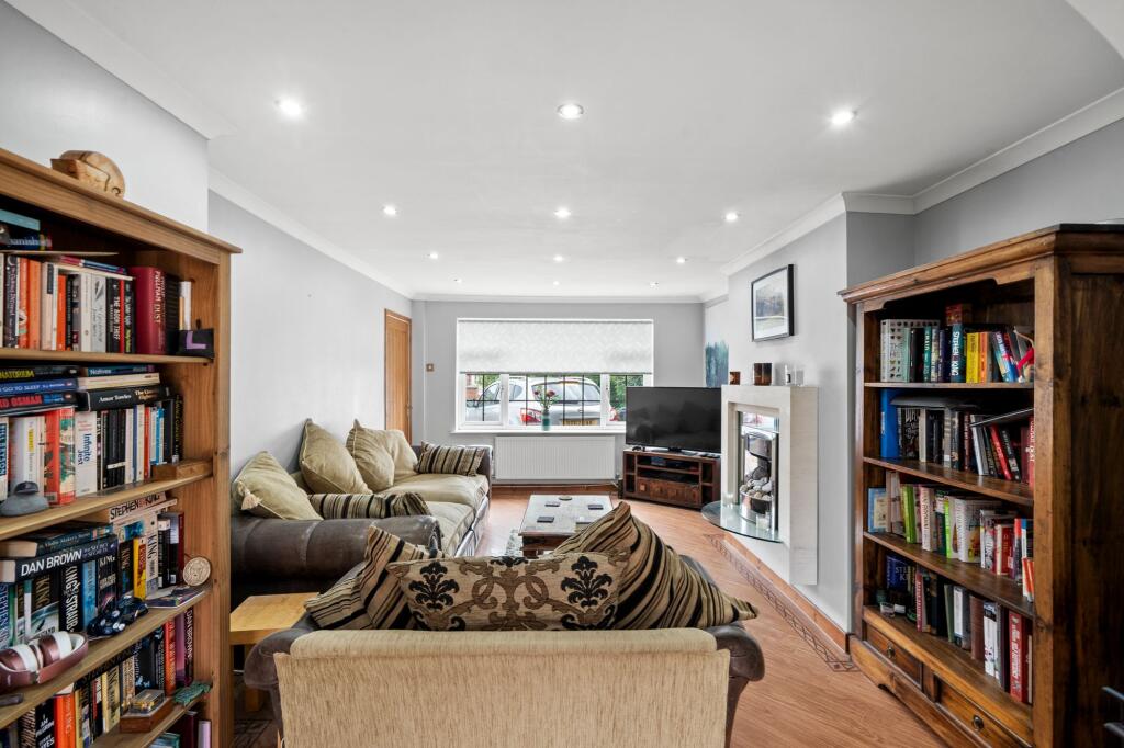 House in Leigh, Pennington - View 5