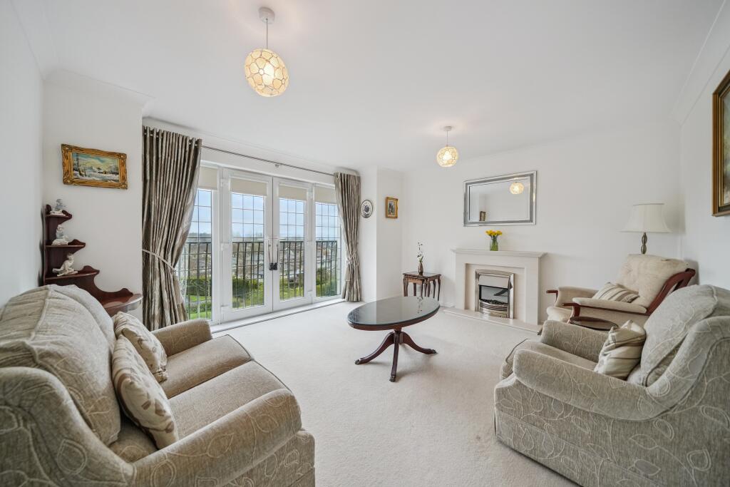 Apartment in Glasgow - View 2