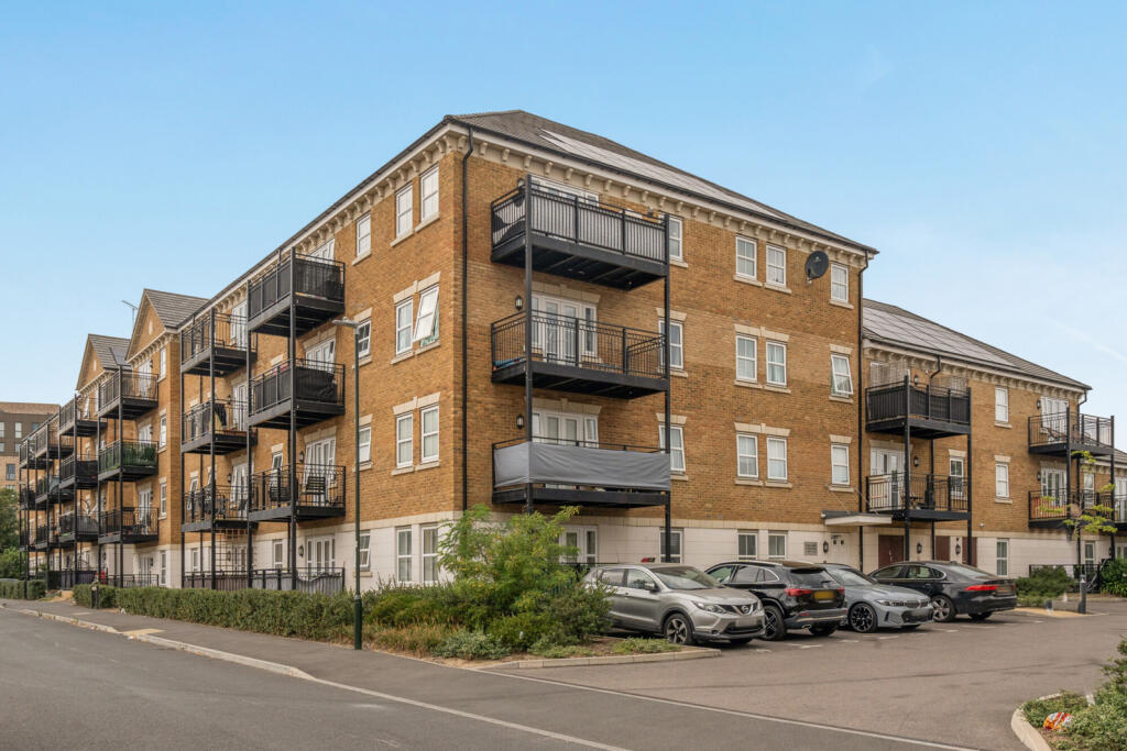 Main image of property: Sayers Way, Erith