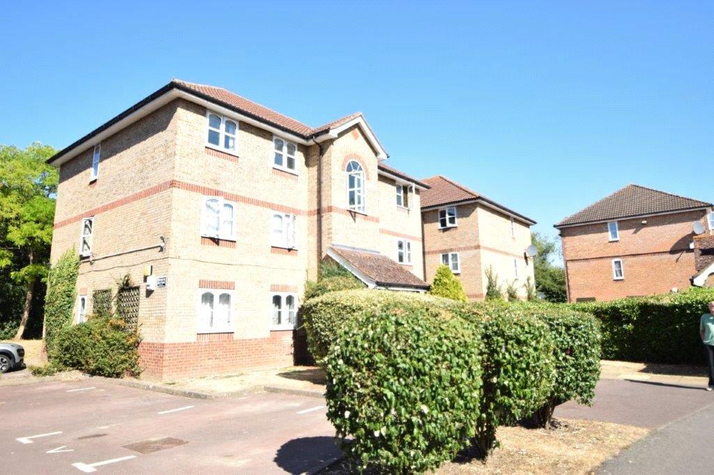 Main image of property: Worcester Gardens,Slough,SL1 2QD