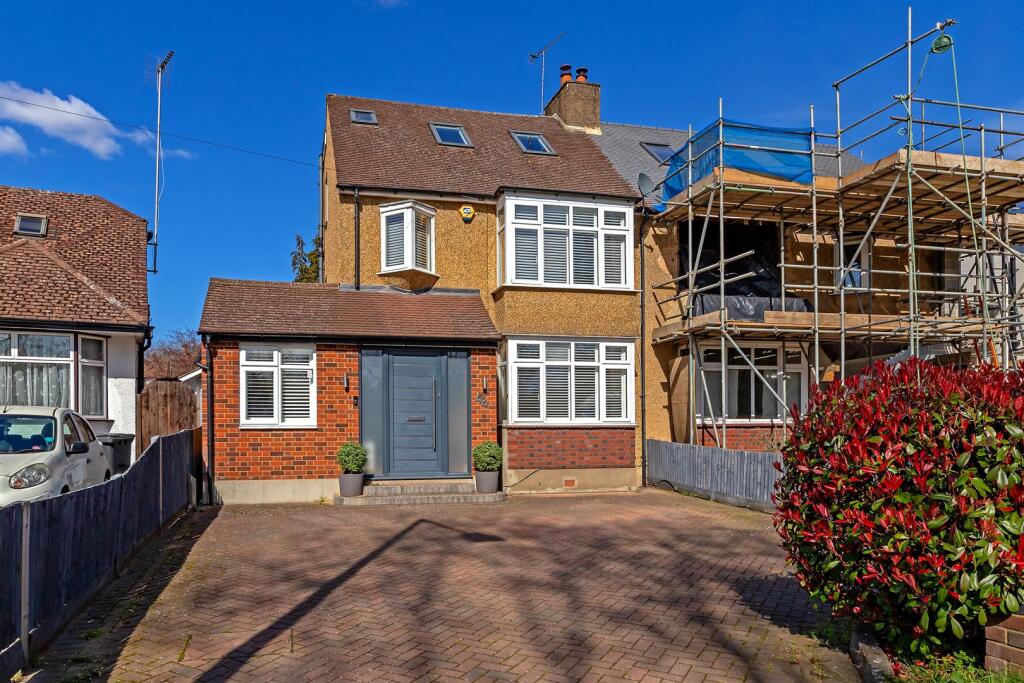 Main image of property: Batchwood Drive, St Albans