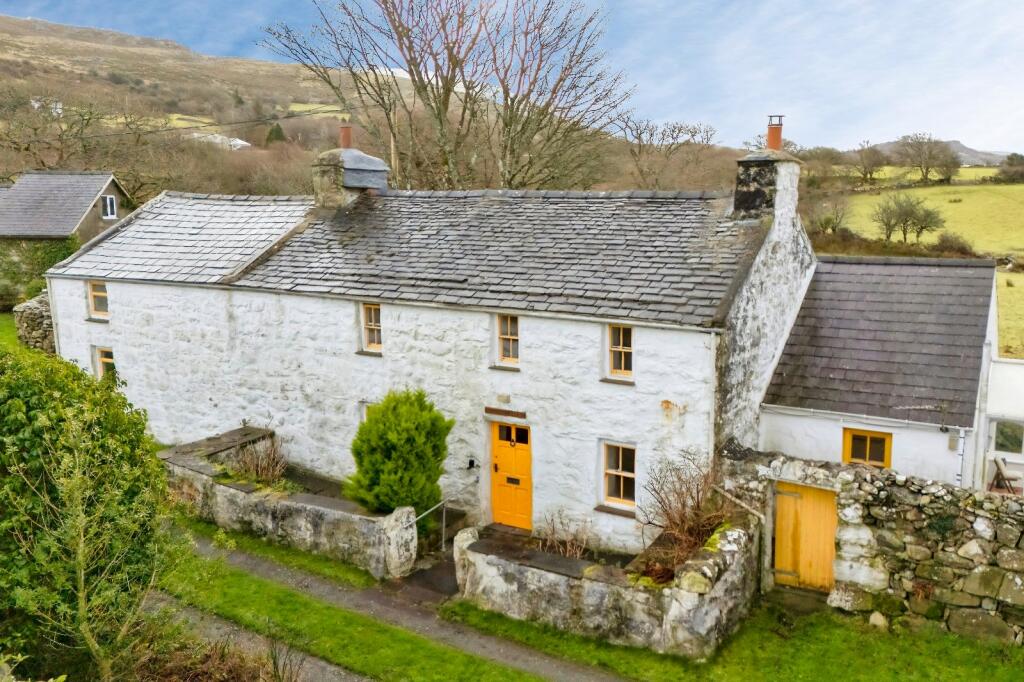 Main image of property: Deiniolen, Caernarfon, Gwynedd, LL55