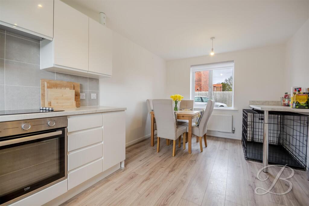 David Avenue, Bilsthorpe, Newark - View 5