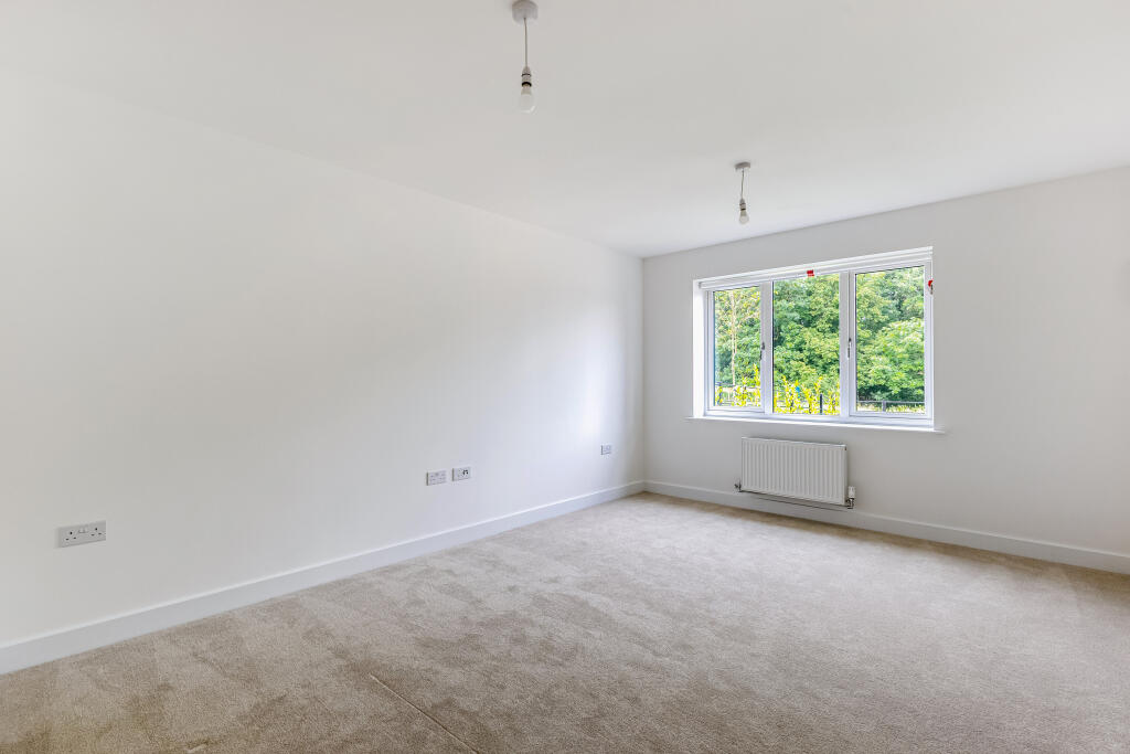 House in Guildford - View 5