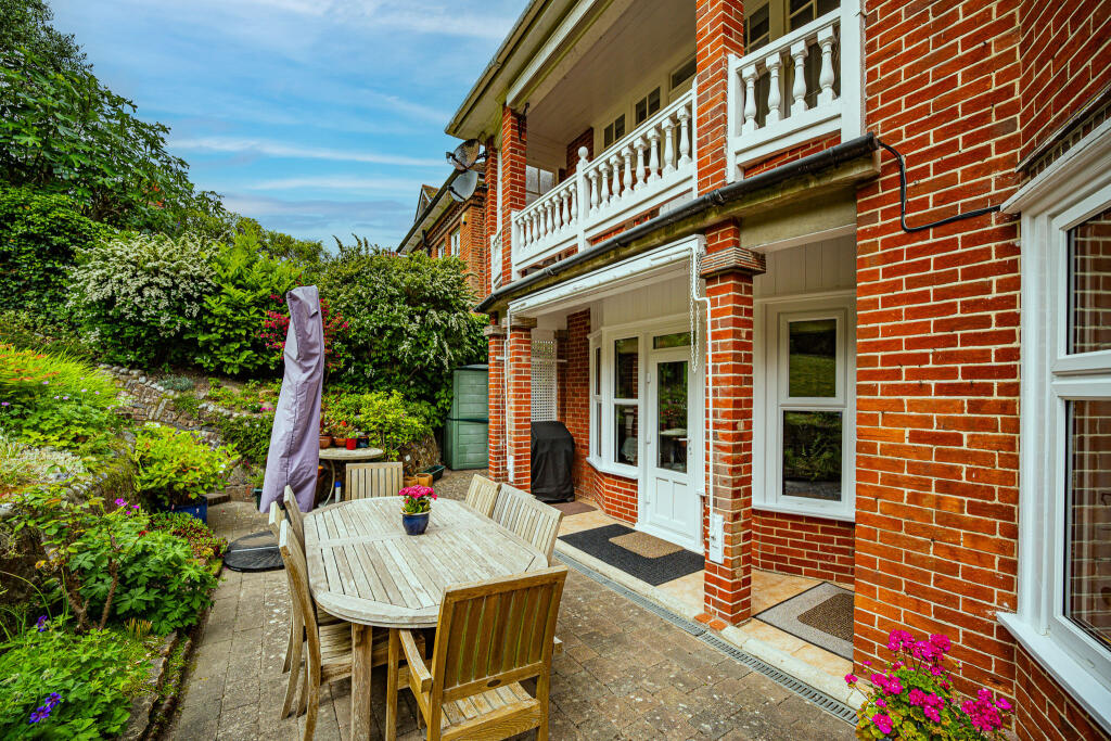 Edensor Road, Meads, Eastbourne photo 3
