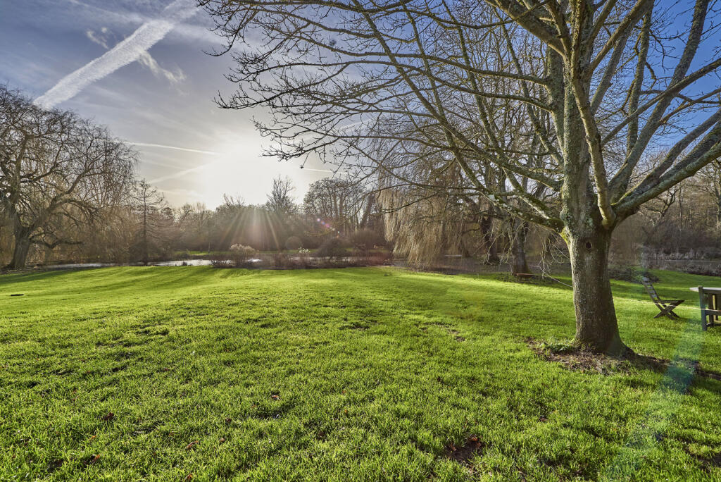 Additional image 8 of Lower Luton Road, Wheathampstead, Herts, AL4