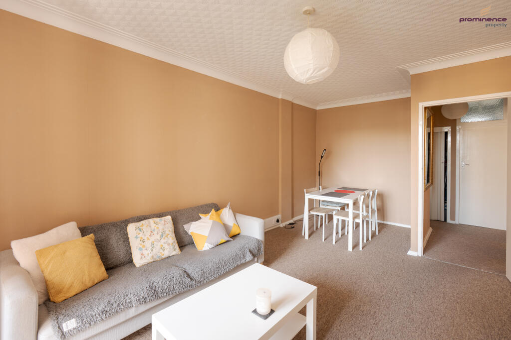 Apartment in Hove, Brighton and Hove - View 5