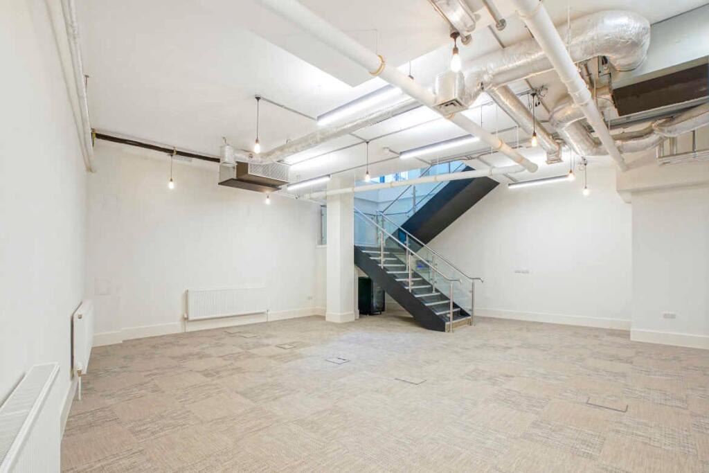 41 Pear Tree Street