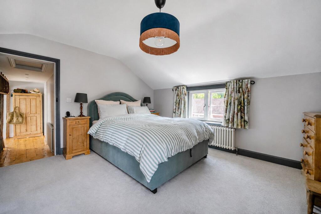 Palmers Lane, Burghfield Common, Reading, Berkshire, RG7 - View 5