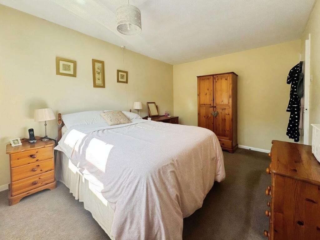 House in Charnwood, Queniborough - More
