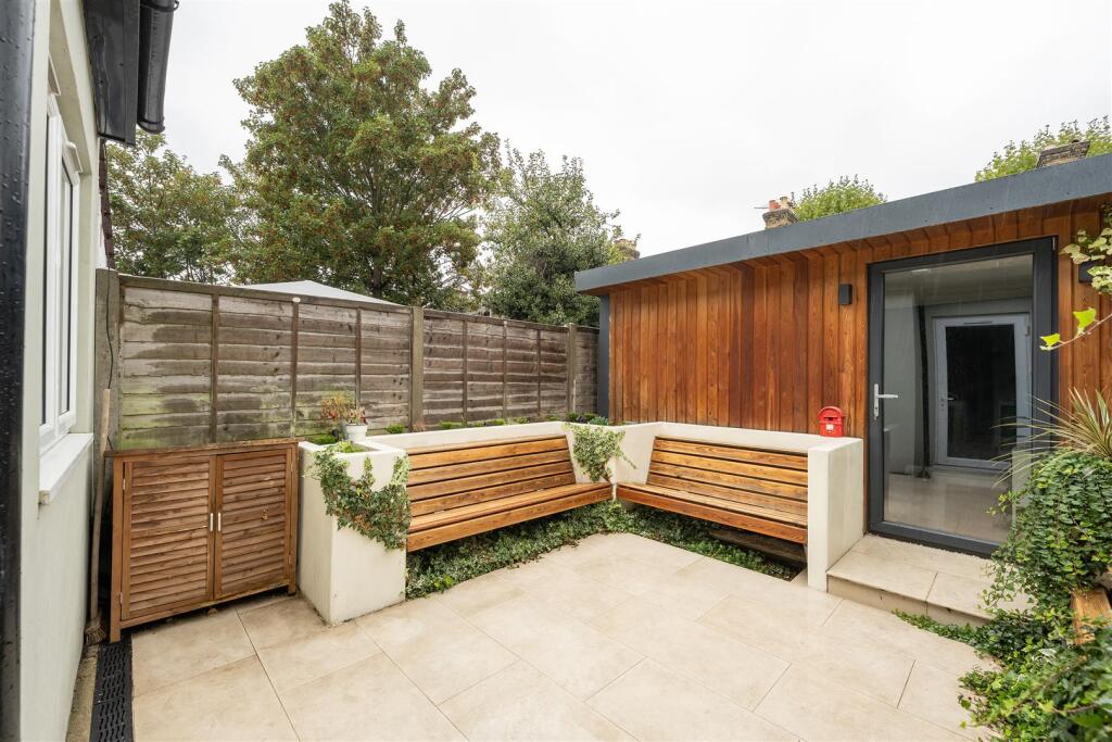 House in London - More