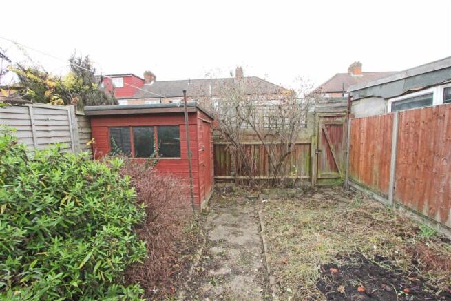 IMG_7083 shed.jpg