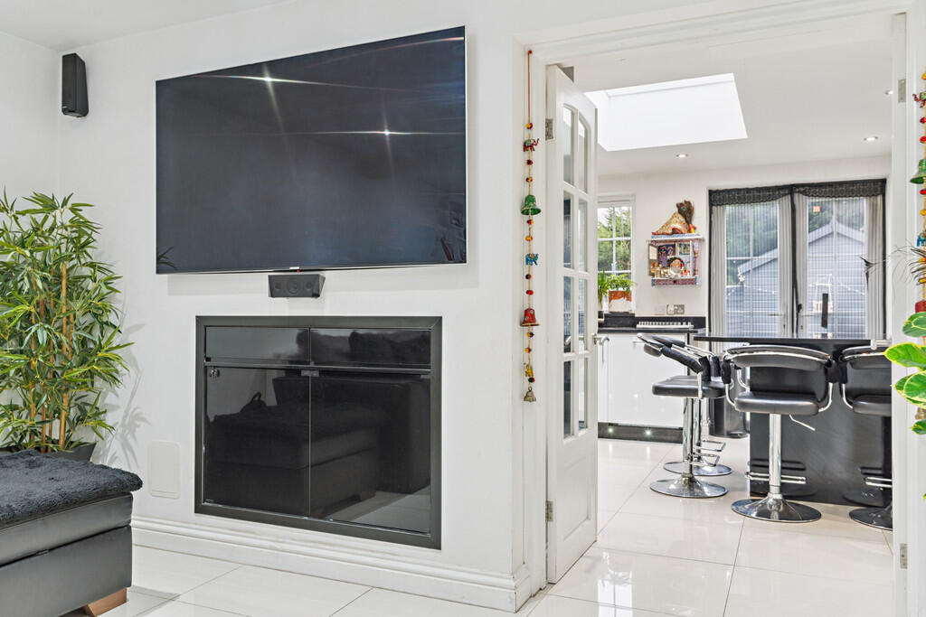 Additional image 5 of Howlands, Welwyn Garden City