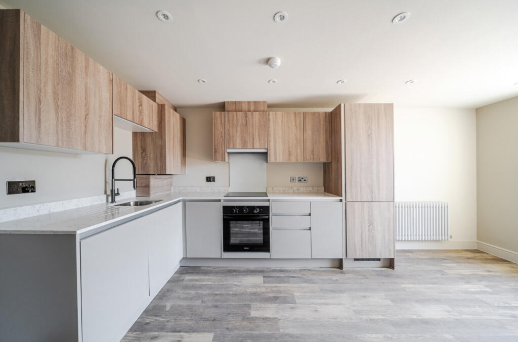 Apartment in Portsmouth - View 4