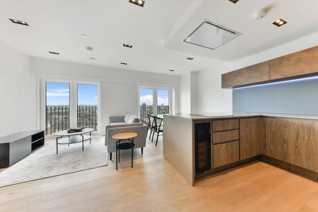 Main image of property: Keybridge Tower, Exchange Gardens, Vauxhall, SW8