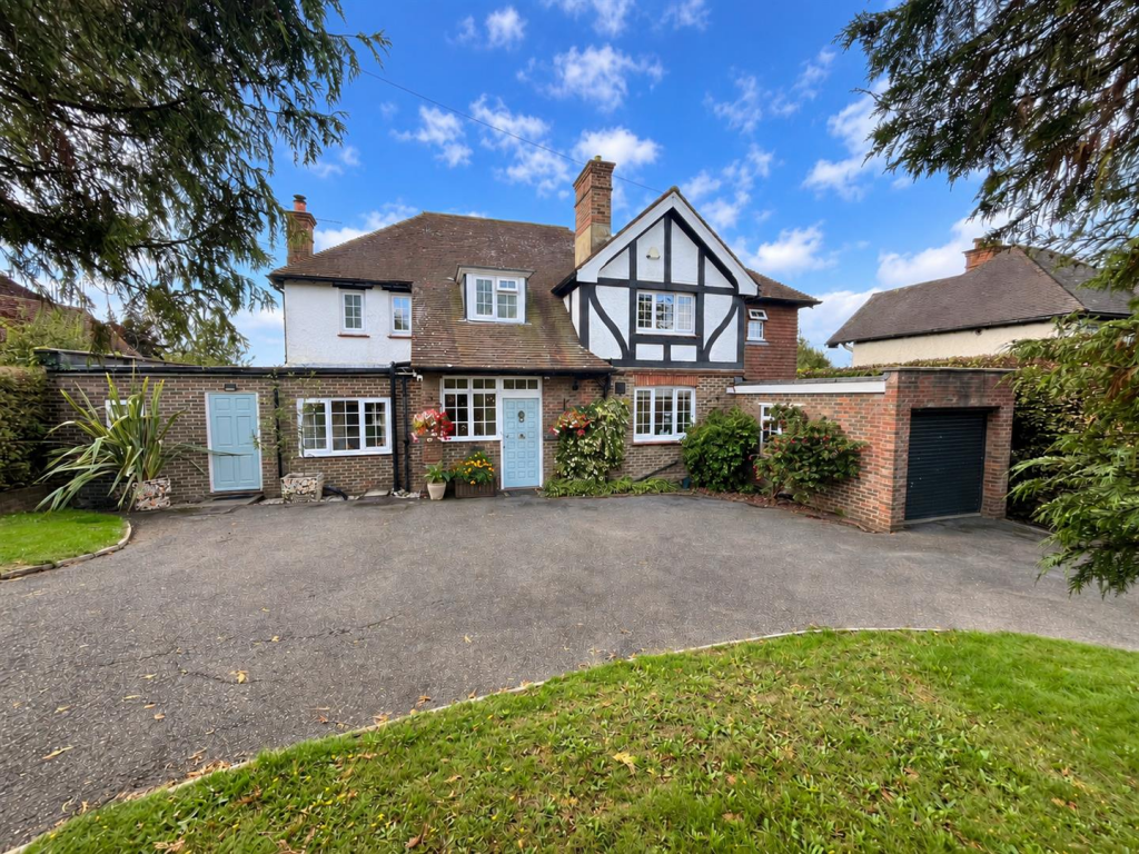 Main image of property: Marshlands Lane, Heathfield, TN21 8EX
