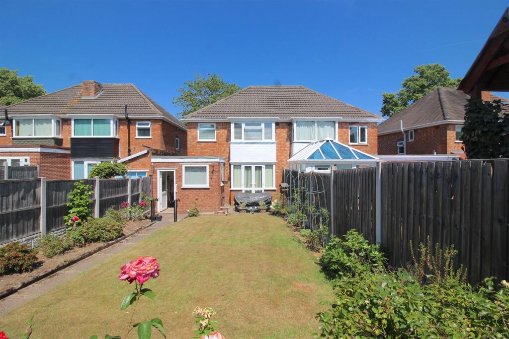 House in Birmingham, Lyndon Green - View 2
