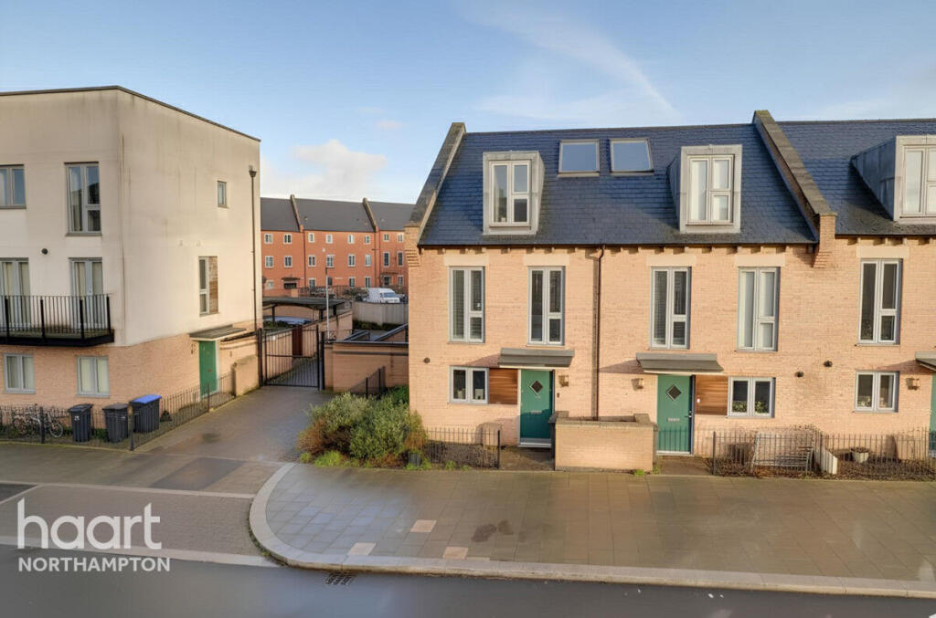 Main image of property: Knot Tiers Drive, Northampton