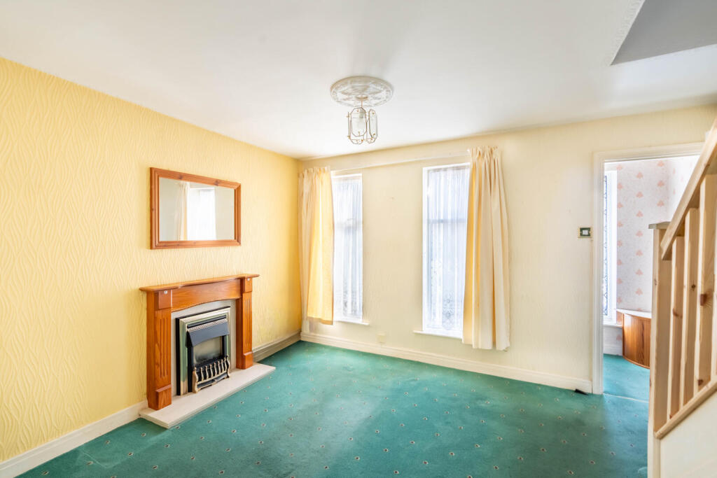 House in York - View 3