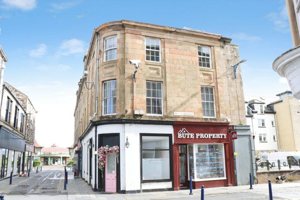 Main image of property: Flat 4, 7 Tower Street, Rothesay
