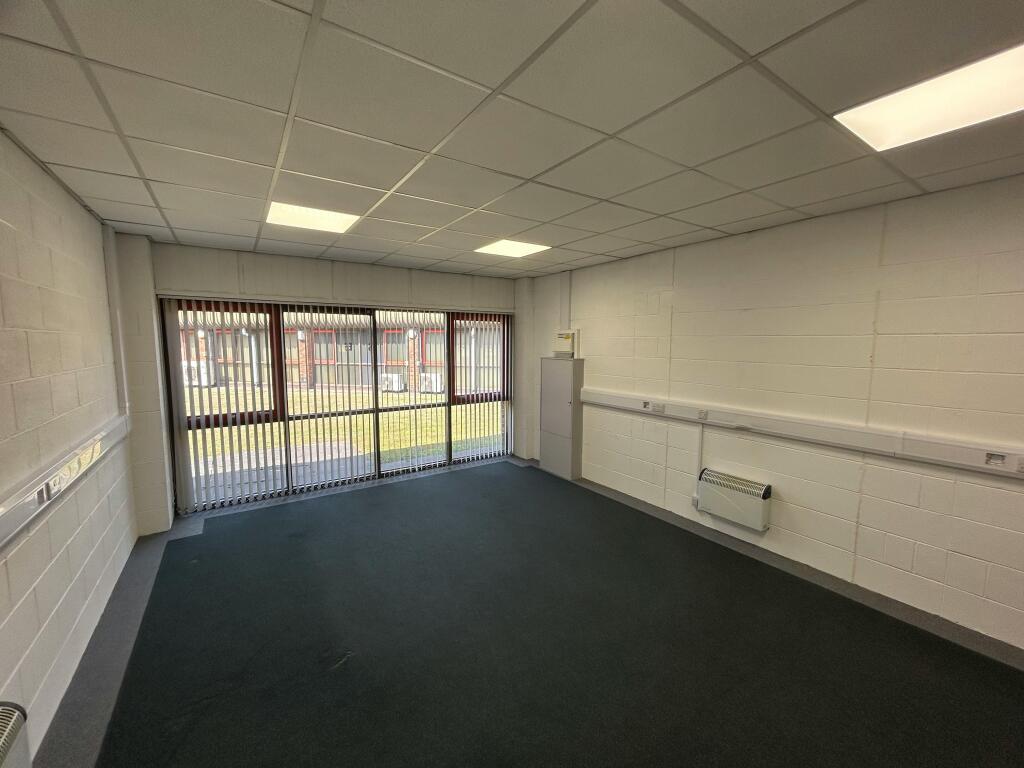 Suite 5 2.JPG