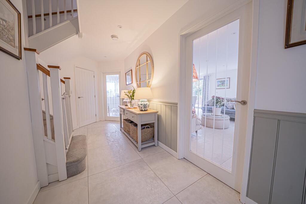 Additional image 9 of Warwick Road, Knowle, B93