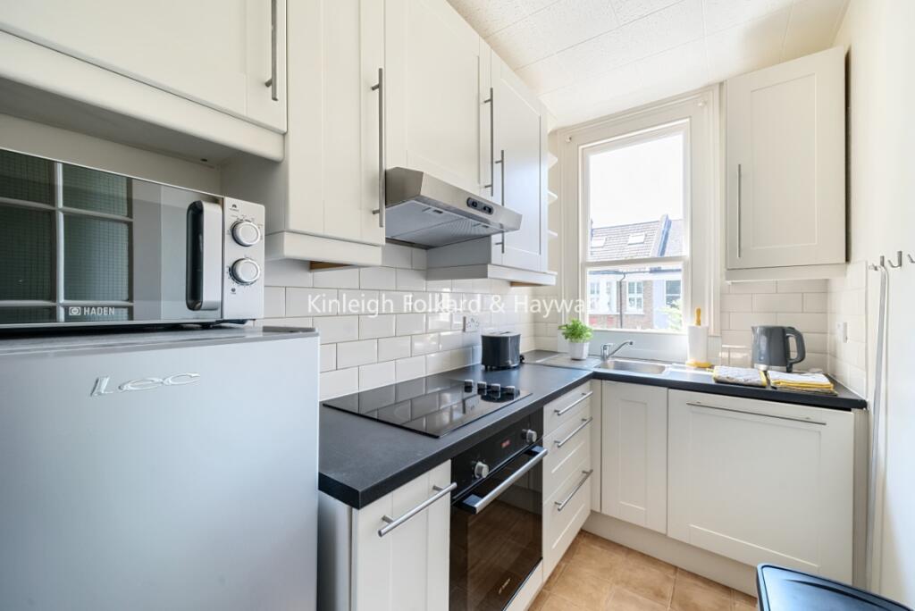 Apartment in London - View 4
