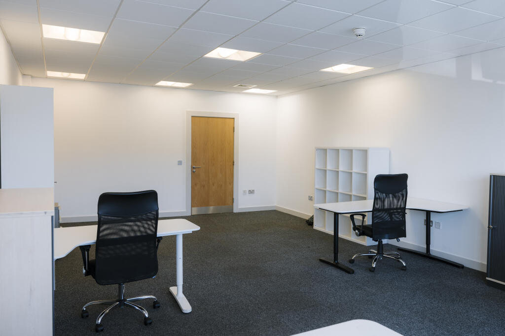 500sqft office