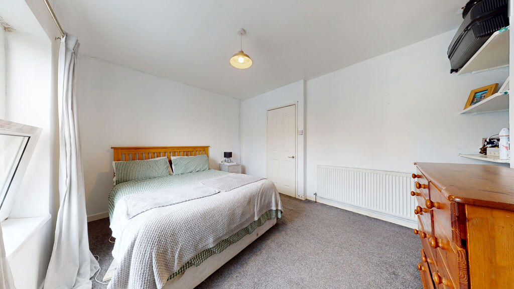 2 Bedroom house for sale photo 5