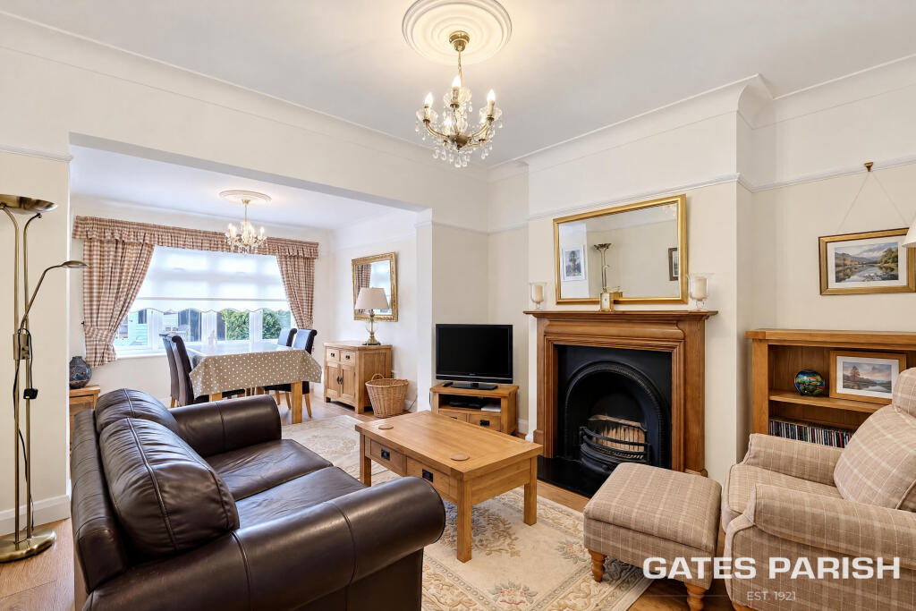 House in Romford - View 5