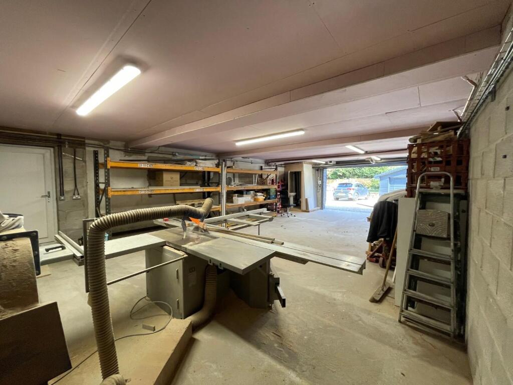 Additional image 52 of 'Hillside Bungalow' Hoddlesden