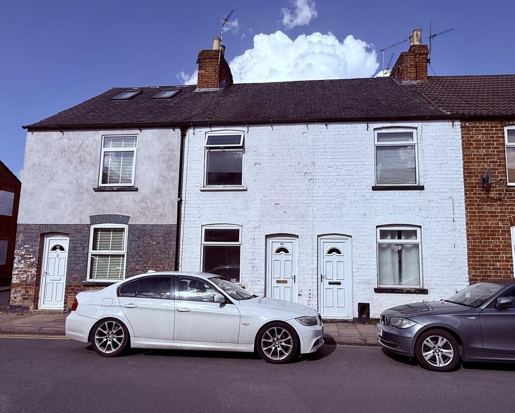 Main image of property: Barnby Gate, Newark