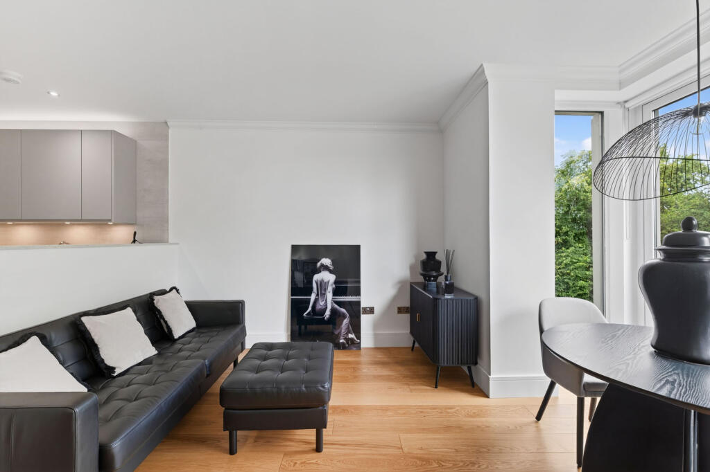 Apartment in Glasgow - View 4