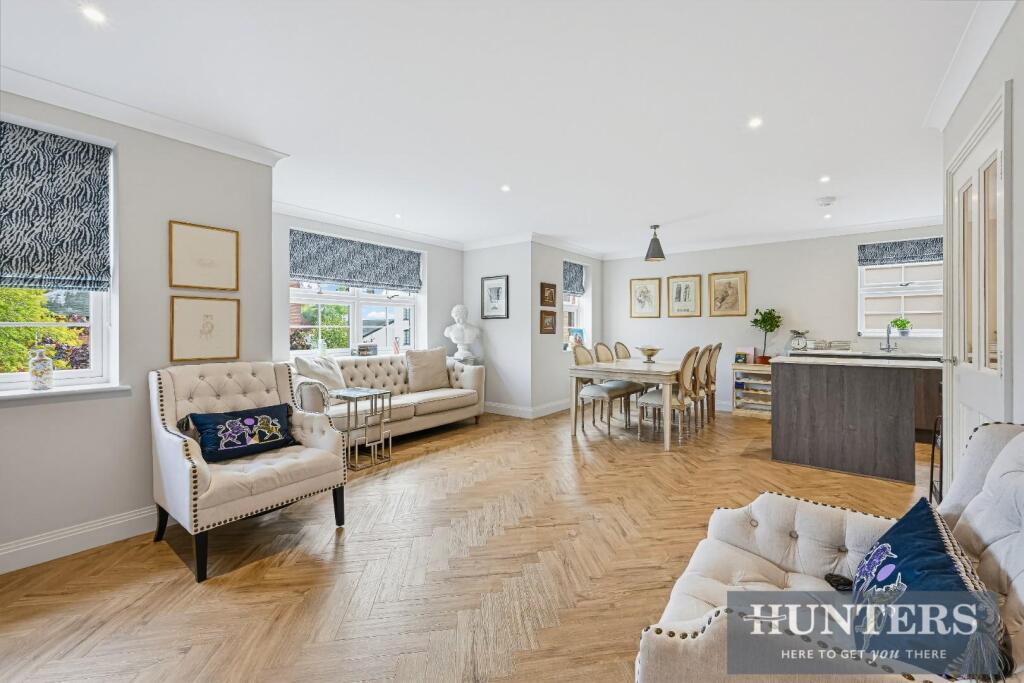House in Mole Valley, Surrey - View 4