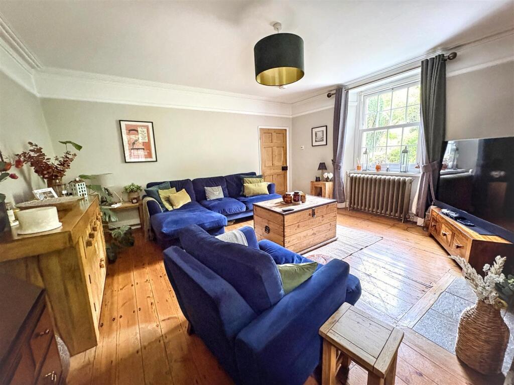 House in Northampton - View 5
