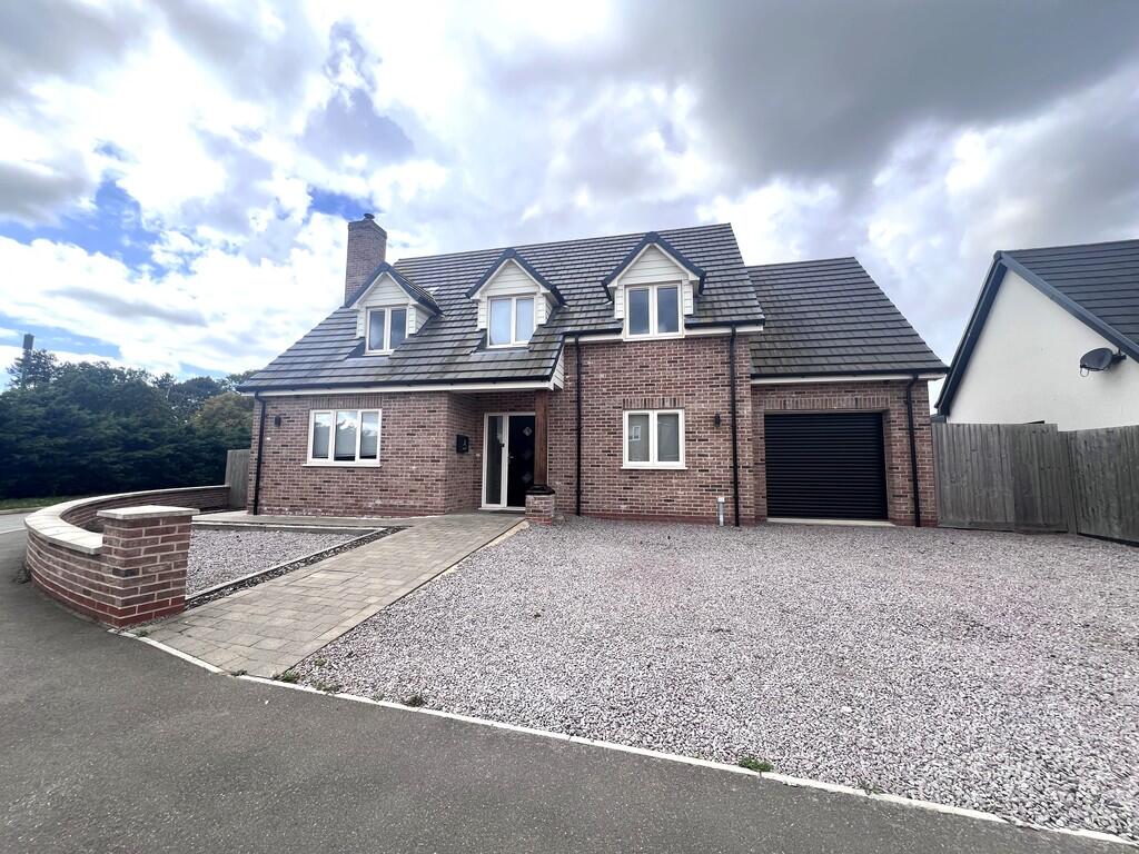 Main image of property: Parkside, Manea, March, Cambs., PE15 0FX
