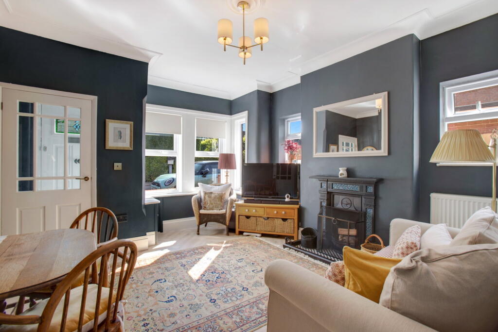 House in Rushcliffe, Radcliffe-on-Trent - View 3