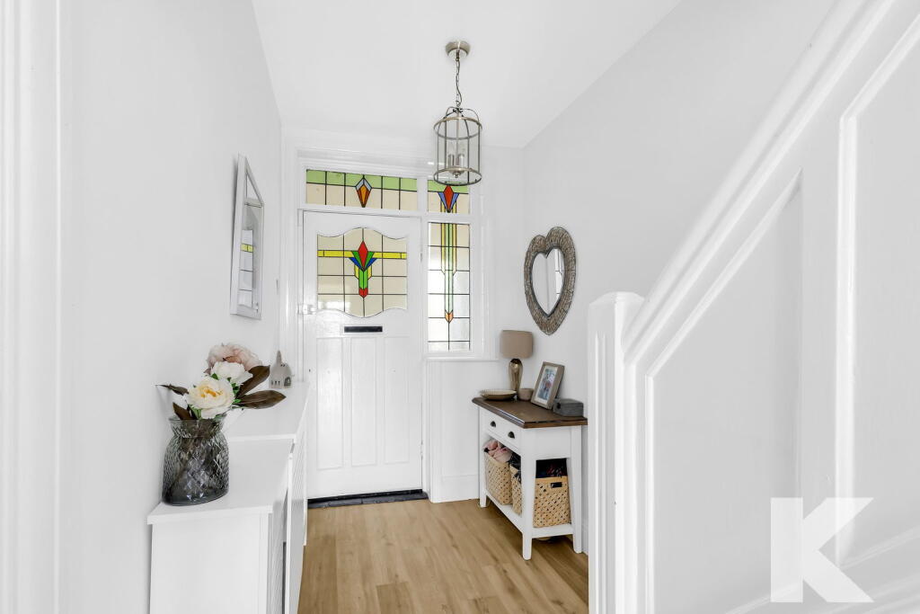 House in Oldham - View 4
