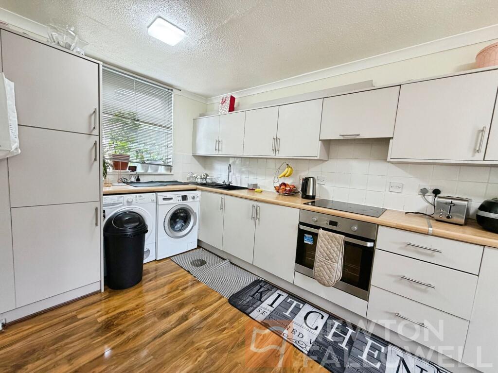 House in Peterborough, Bretton - View 3