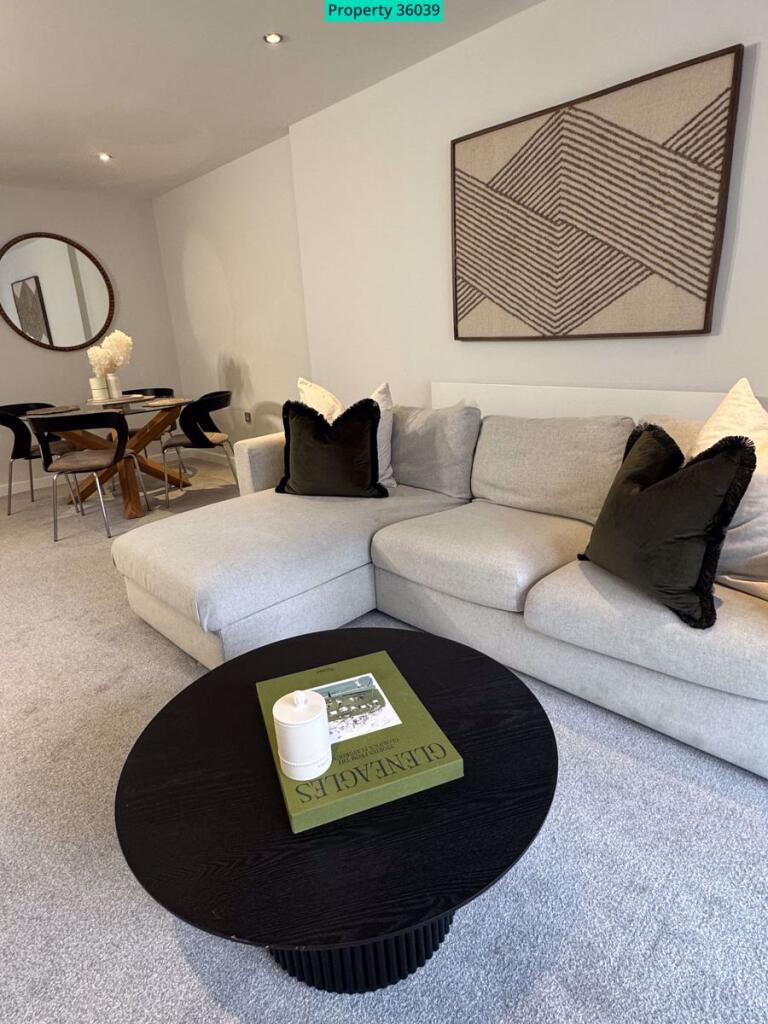 Main image of property: Riverside West Apartments, Whitehall Road, Leeds, LS1 4AW