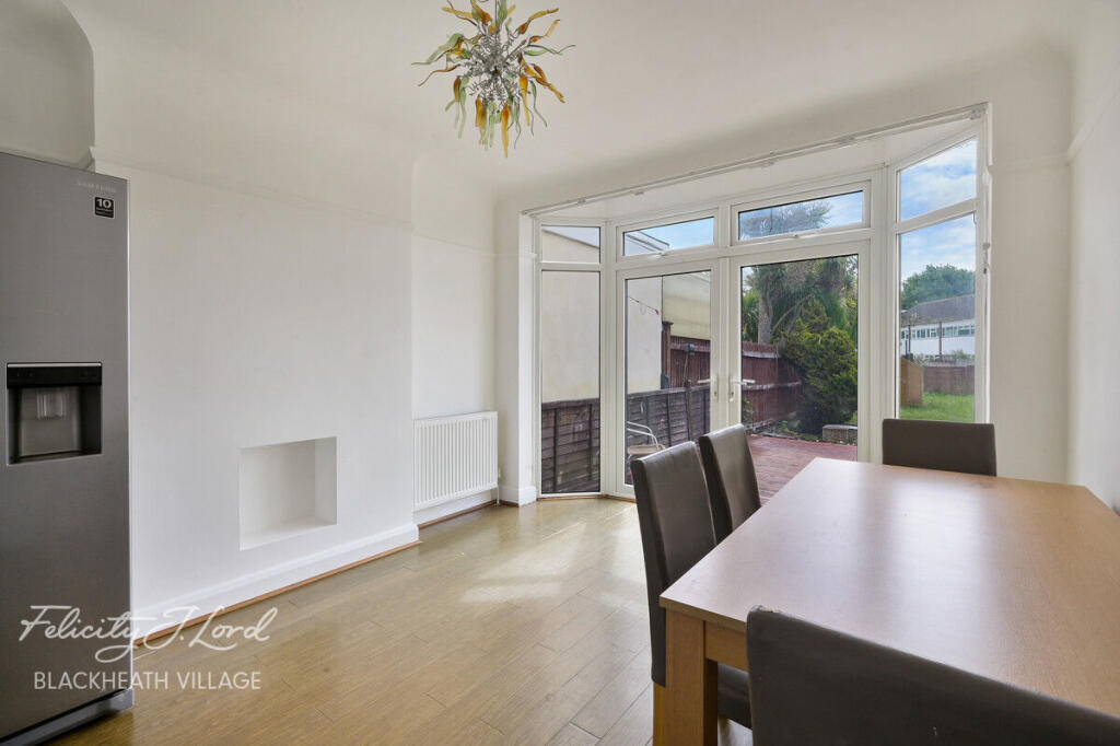 Main image of property: Broad Walk, London SE3